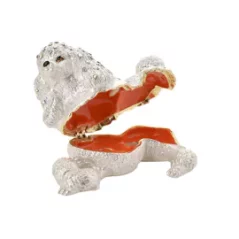 Pampered Poodle