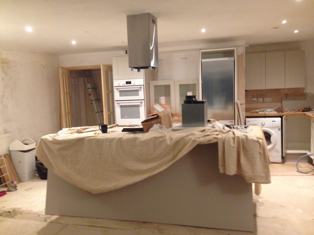 Top tips on planning a building project at home, spotting and dealing with cowboy builders 8 buiding project going wrong