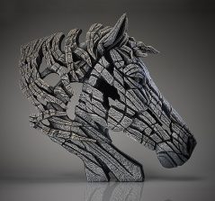 Hand painted horse sculpture from UK Hand painted horse sculpture from UK