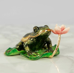 frog on a lily pad trinket box