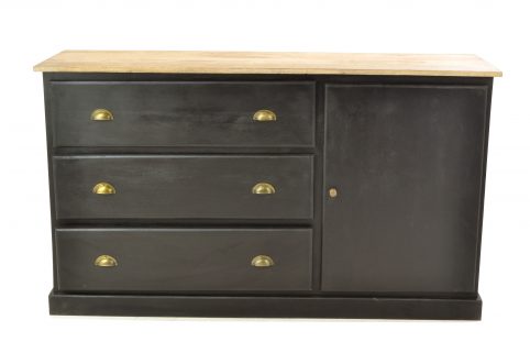 Handcrafted cabinet with 3 drawers and 1 cupboard front Handcrafted cabinet with 3 drawers and 1 cupboard front