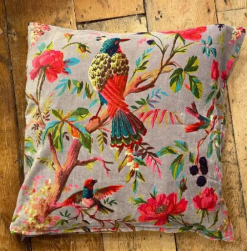 Grey tropical floral cotton velvet cushion cover 50x50cm Grey tropical floral cotton velvet cushion cover 50x50cm