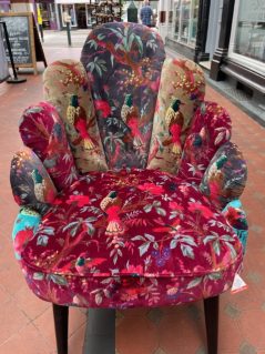 AE3948DF-6011-4C69-9877-F008CCACF476 Unique floral cotton velvet Art Nouveau style Boho chair scallop chair