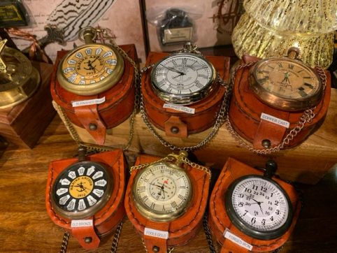 9E63BDF1-0188-4E8A-AE4A-FA8F62537D3E Vintage Engravable Pocket Watches on Chain & Leather Belt Pouch